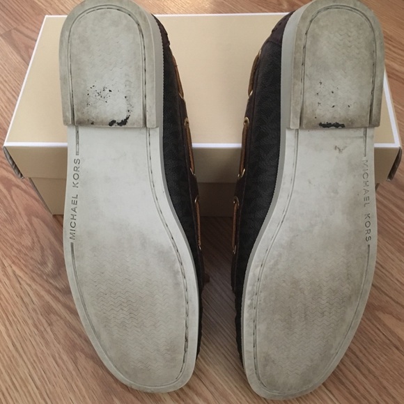 Michael kors signature brown boat shoes - Picture 3 of 5